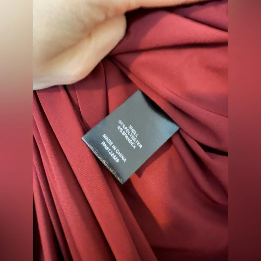 Michael Costello x REVOLVE NWT Leah Maxi Skirt in Maroon Size Small